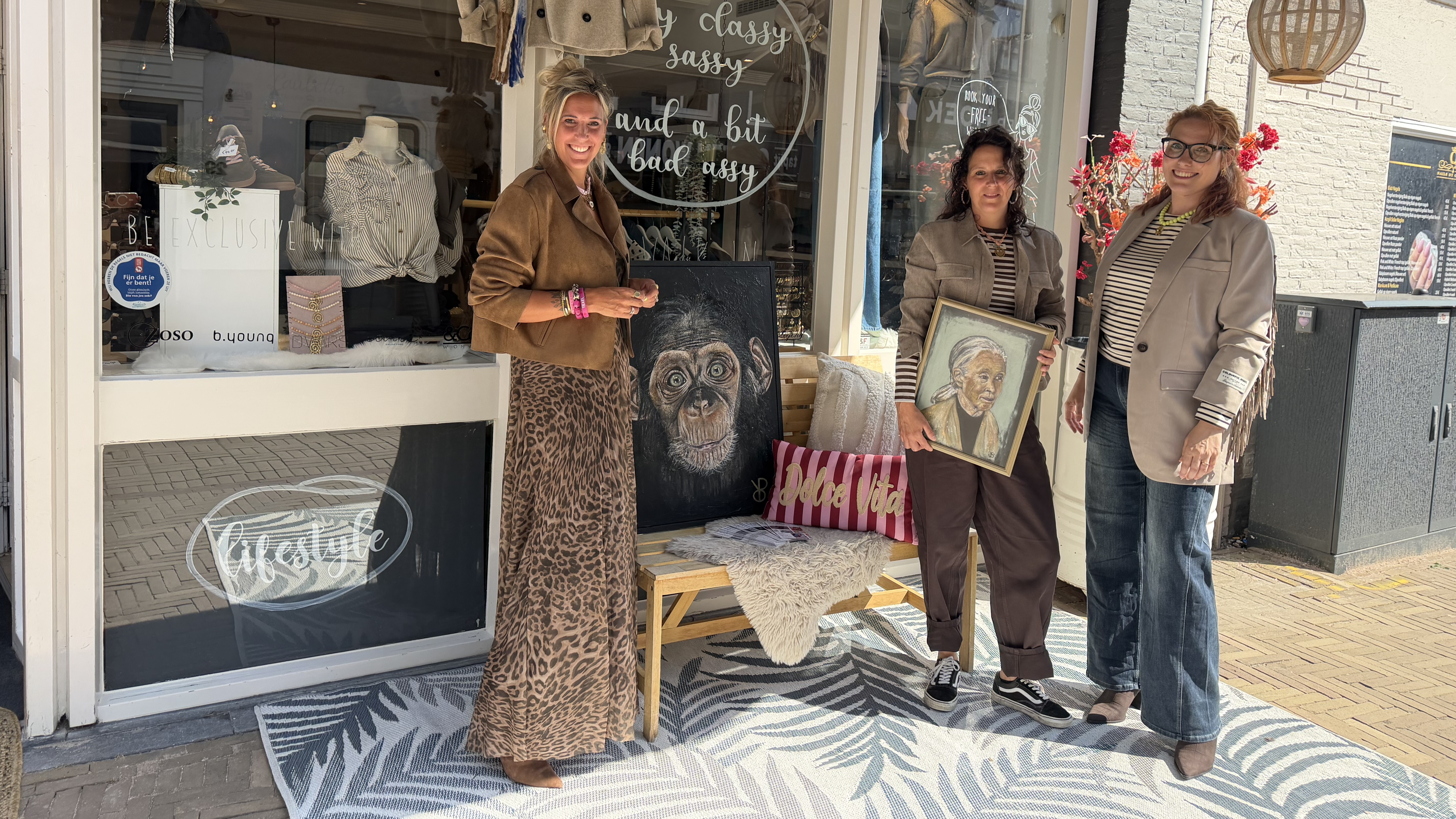 Foto: Kunst in de Etalage toont verrassende combinaties: ‘Samen krachtig verhaal uitdragen’