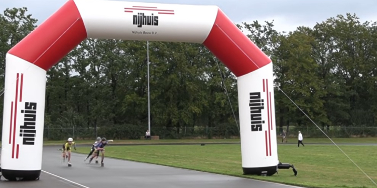 Foto: Jeugdtalenten strijden om Nederlandse titels tijdens NK Weg in Oldebroek