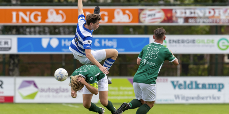 Foto: ESC met 2-1 onderuit tegen SV ’t Harde in de beker