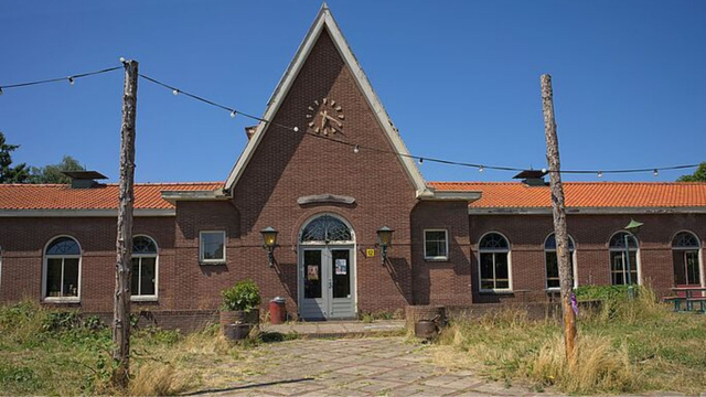 Foto: Voormalig officiersgebouw op Kranenburg krijgt flinke opknapbeurt