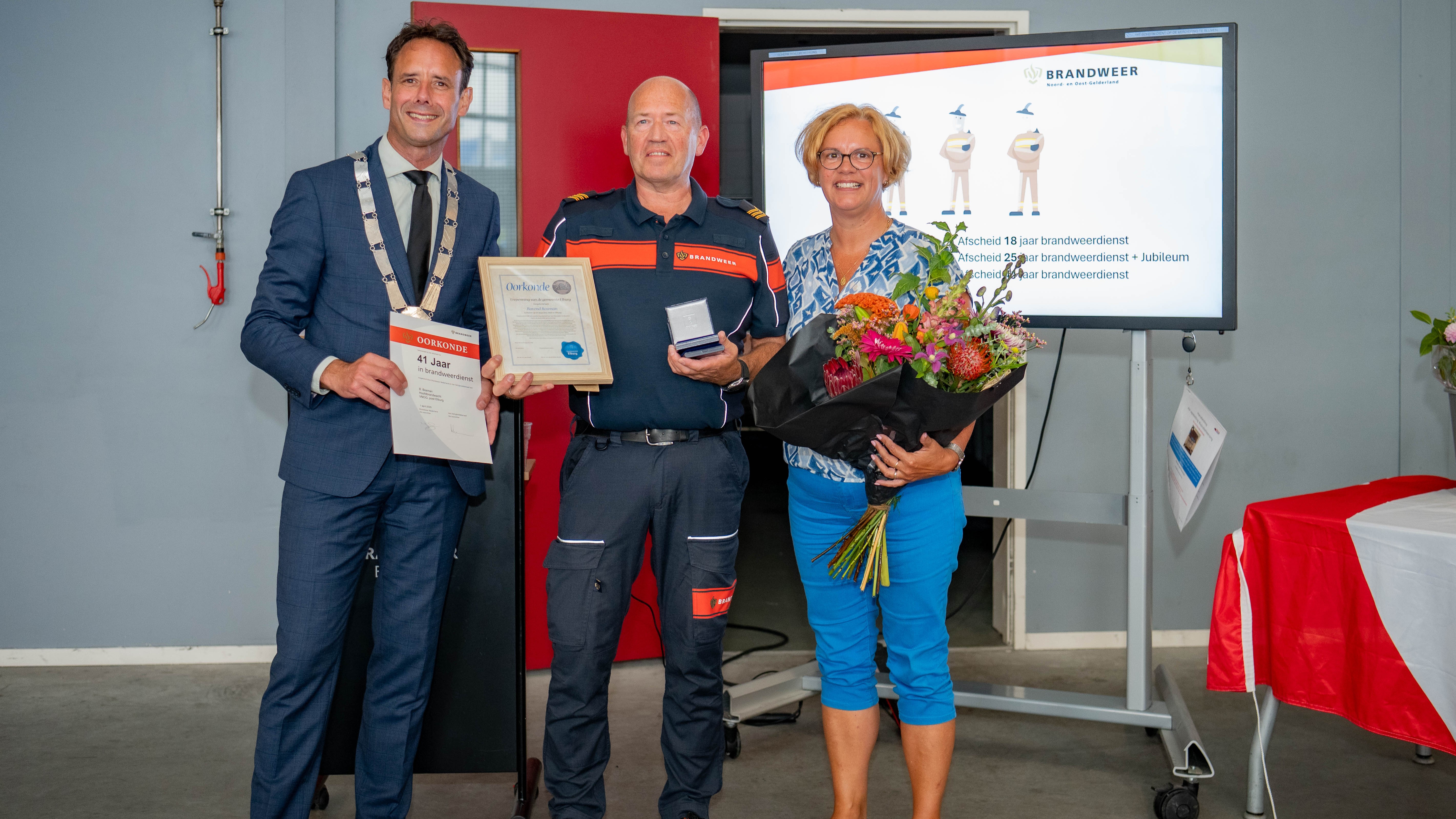 Foto: Na 41 jaar neemt Barend afscheid van de brandweer: ‘Mijn vader was apetrots geweest’