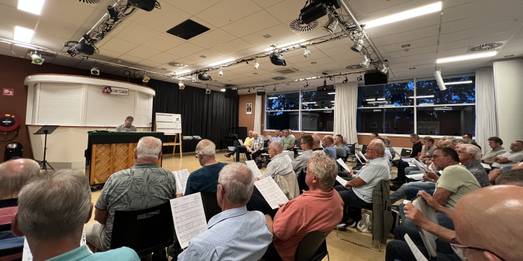 Foto: Na succesvolle eerste avond: Mannenkoor 't Harde opnieuw open voor nieuwe zangers