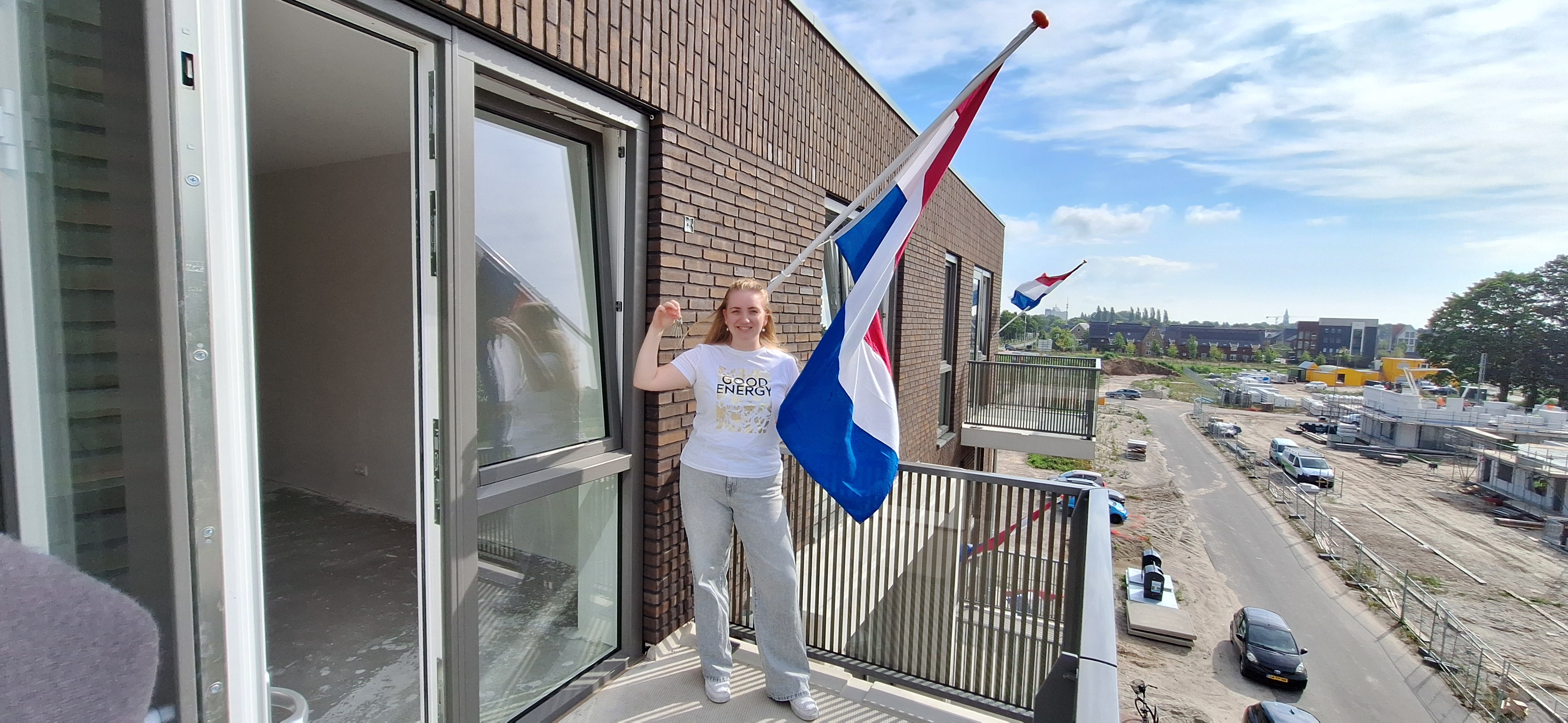 Foto: Eerste bewoners krijgen sleutel van sociale huurwoning in Doornsteeg