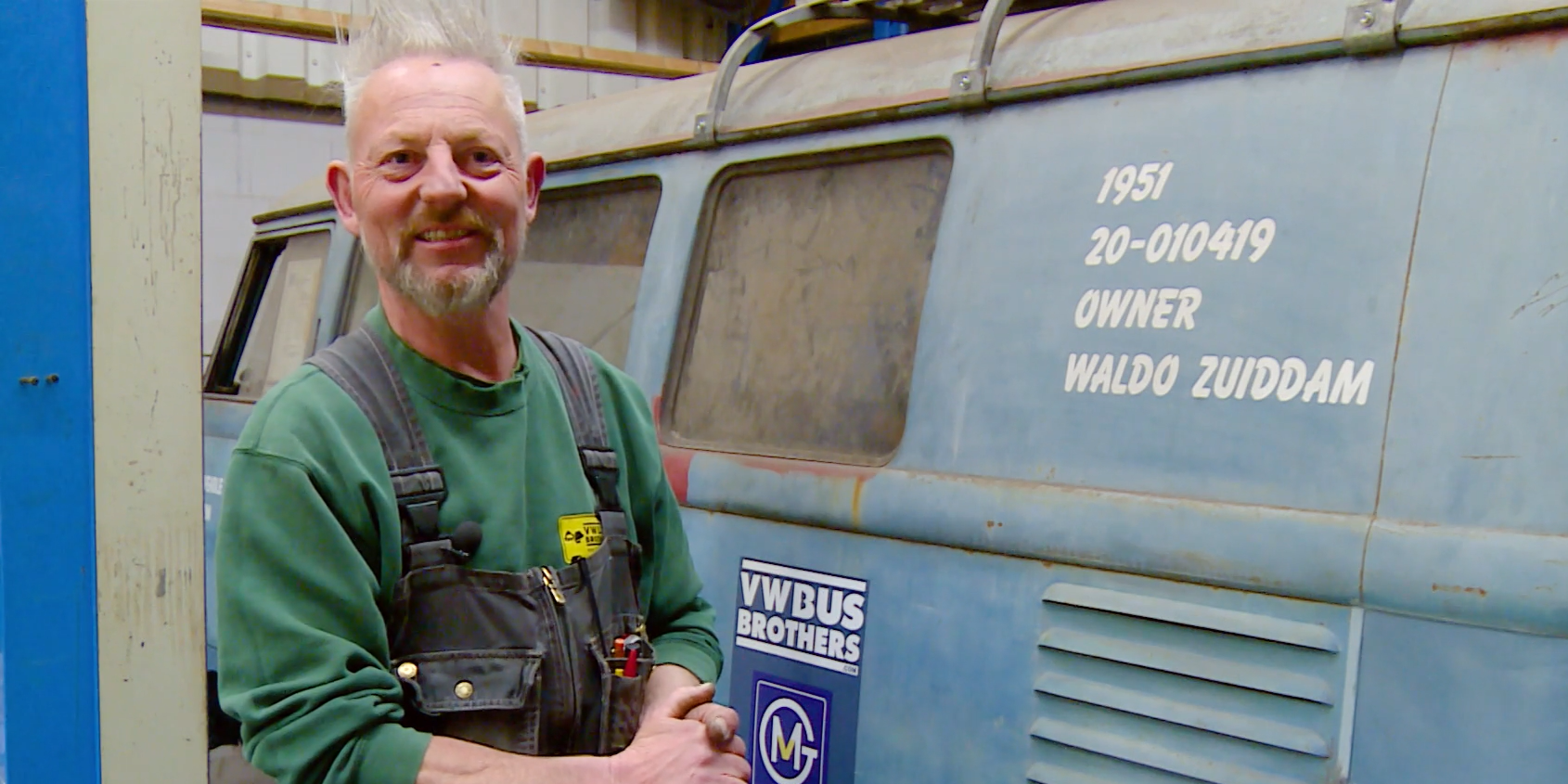 Foto: Waldo bezit de oudste geregistreerde VW-bus van Nederland