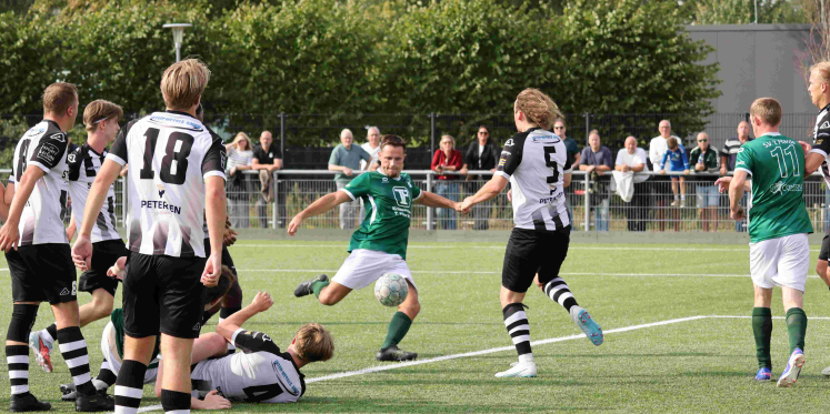 Foto: S.V. ’t Harde strandt ondanks sterk optreden in groepsfase beker