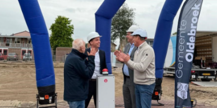 Foto: Van brandweerkazerne naar thuis: bouw van sociale huurappartementen officieel gestart