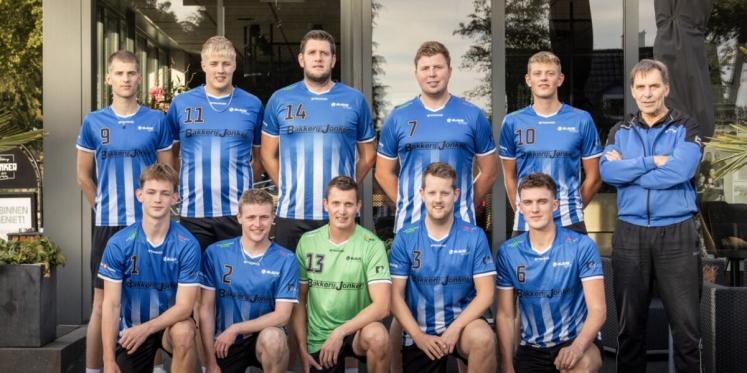 Foto: Blauw Wit wint van Side-Out