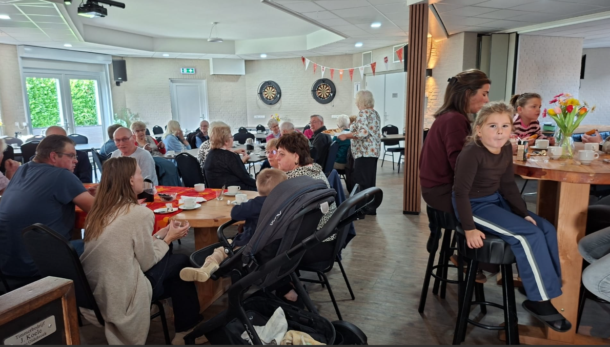 Foto: Burendag op 't Loo: omzien naar elkaar