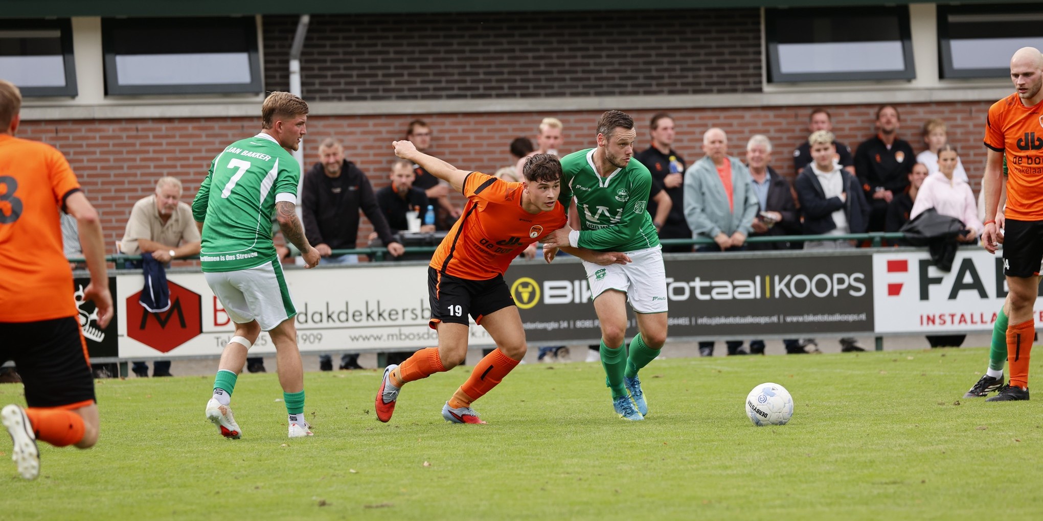 Foto: DSV tankt (weer) zelfvertrouwen: 4-1-zege op OWIOS