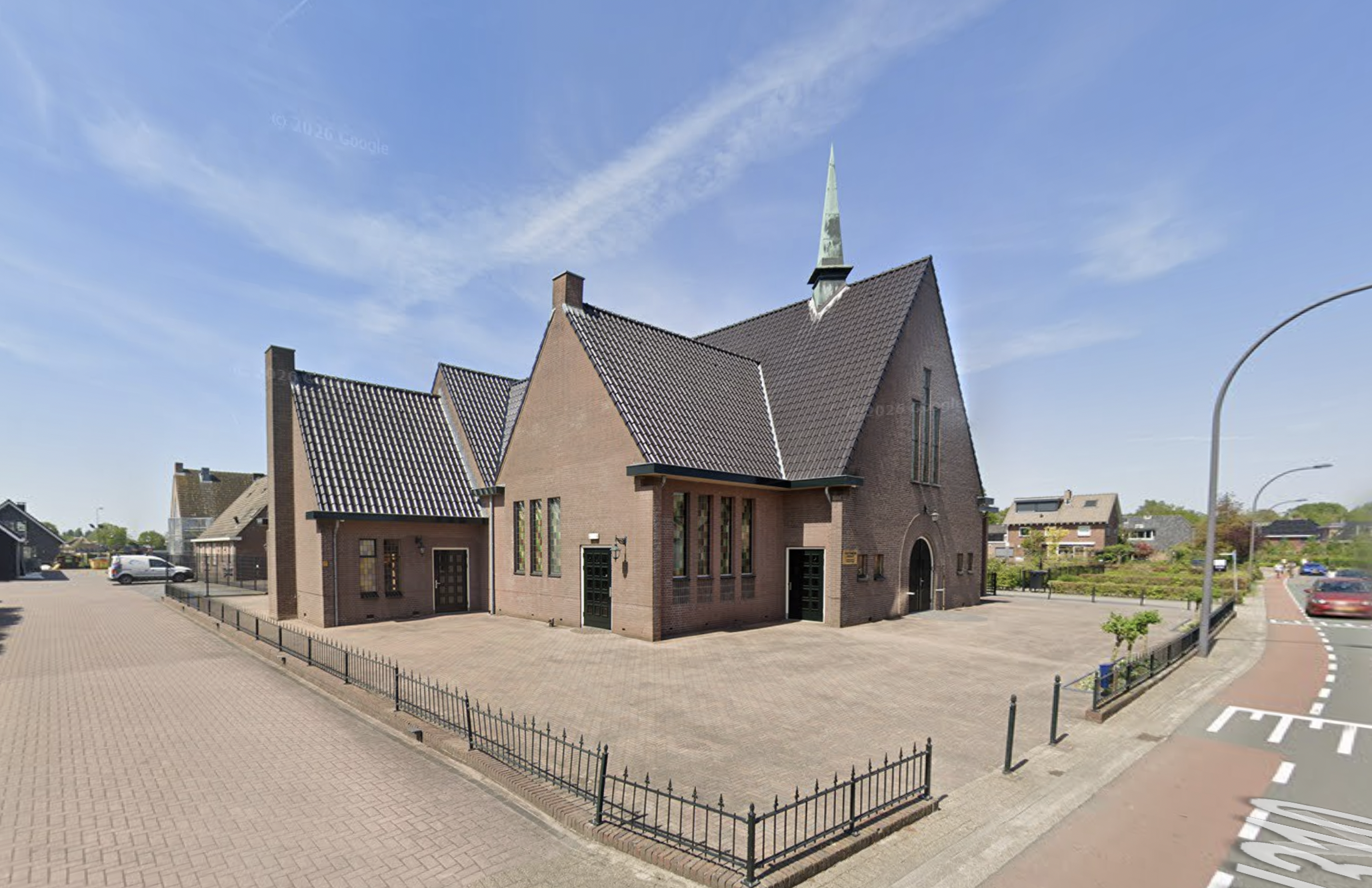 Foto: Domineesdochter (39) uit Elspeet vervolgd voor ontucht met minderjarige