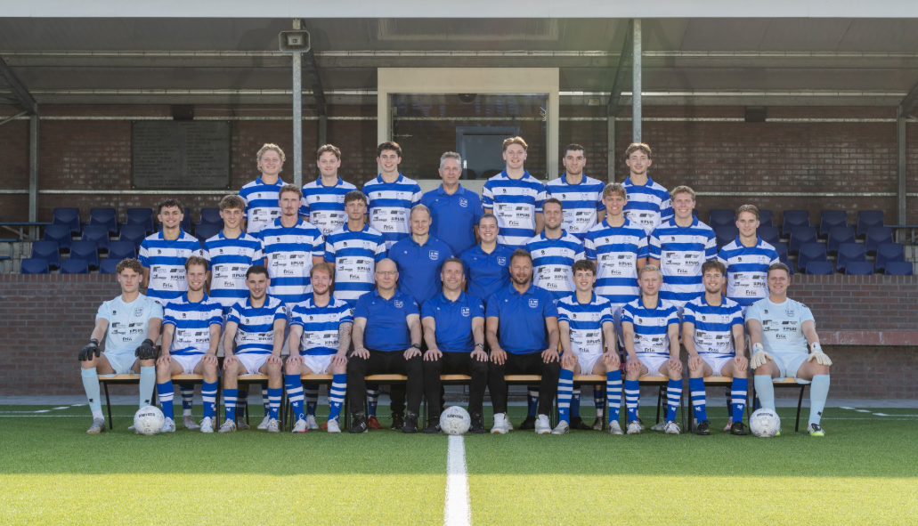Foto: ESC wint doelpuntrijk duel in Windesheim en zet zegereeks voort