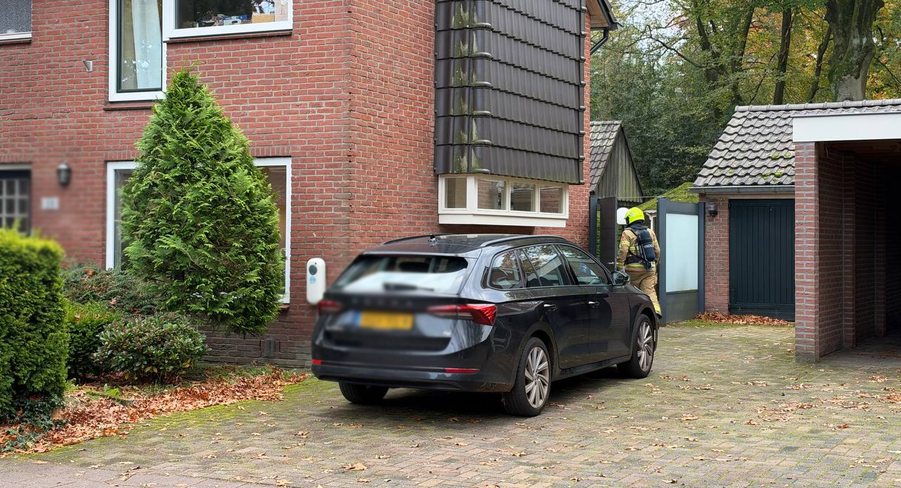 Foto: Brandweer met spoed op pad voor gaslekkage in Nunspeet